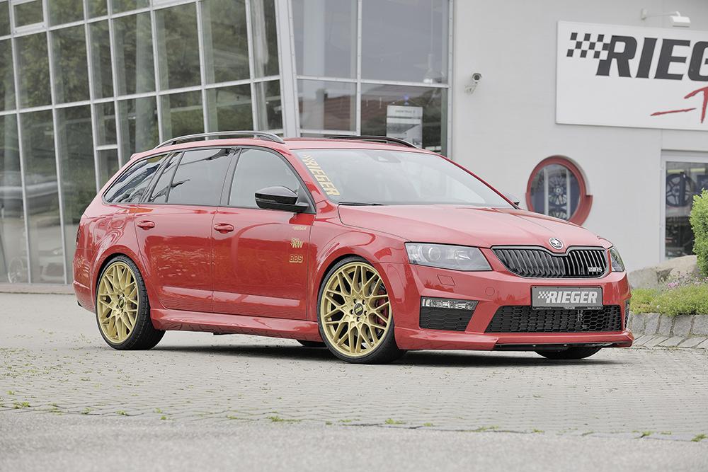 Škoda Octavia RS Combi mit Rieger Teilen