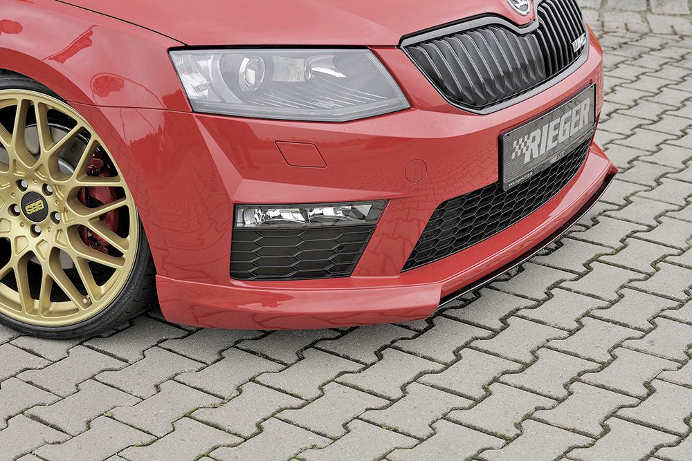 Škoda Octavia RS (5E) mit Rieger Teilen